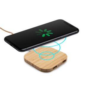 Wireless Ladegerät aus Bambus mit individuellem Branding
